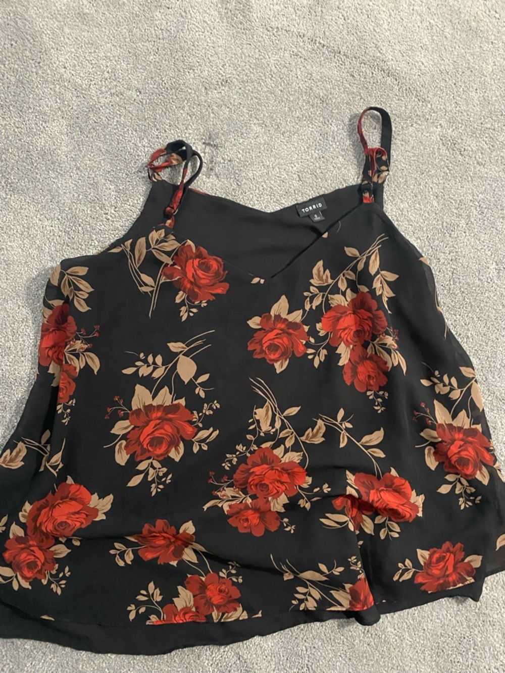 torrid Size 0 Black Cami with Red Rose Print